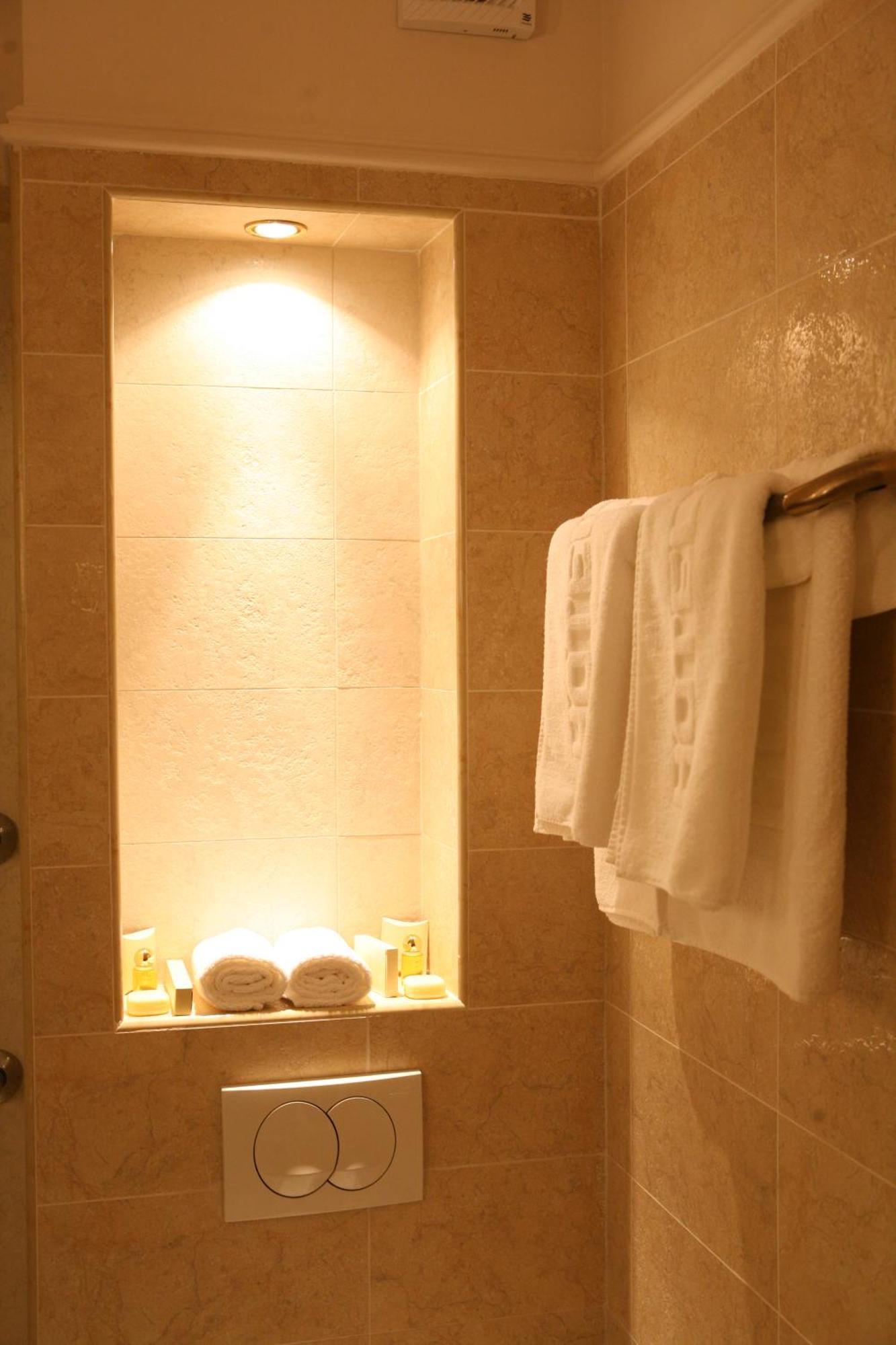 Hotel Villa Viktorija Banja Luka Eksteriør billede